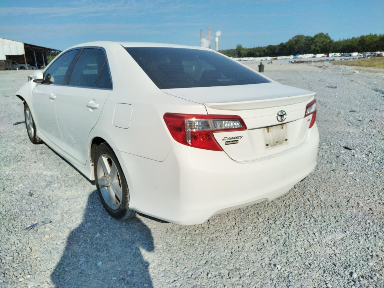 Photo 3 from auction – 2013 TOYOTA CAMRY L with VIN 4T1BF1FK7DU643266