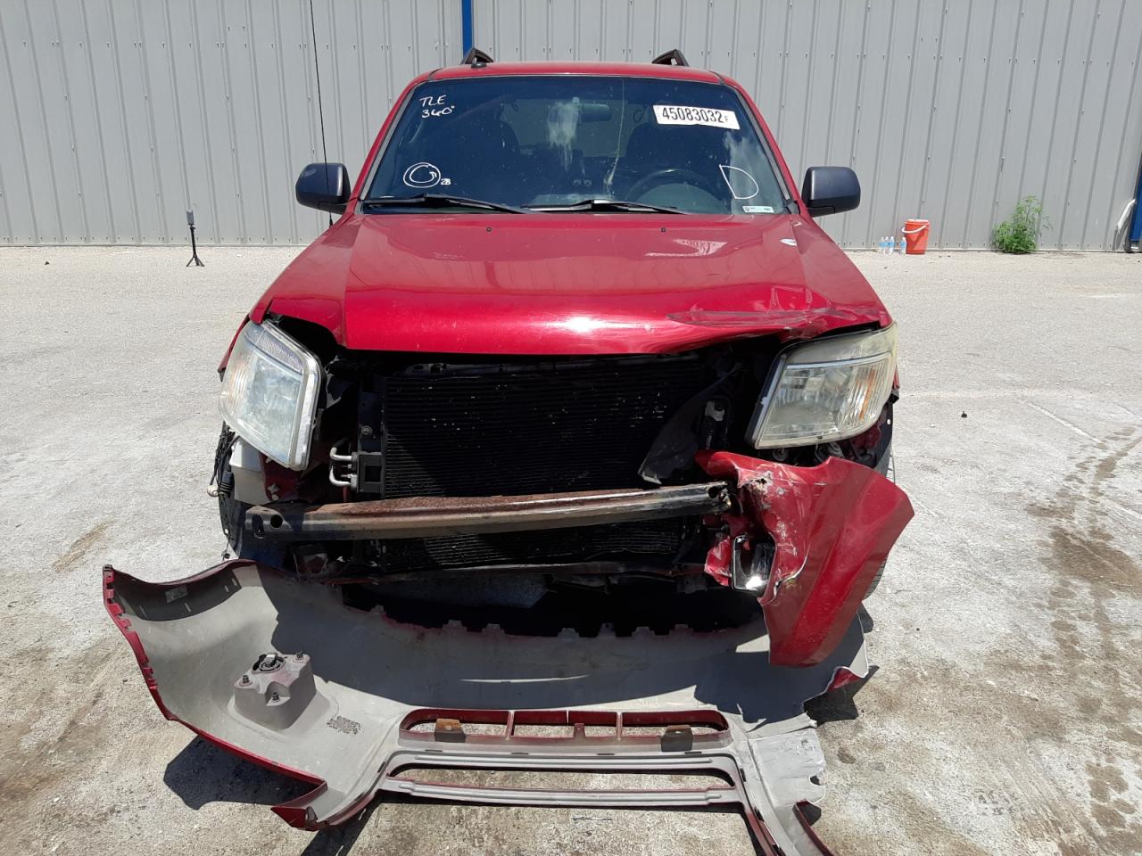 Photo 9 from auction – 2011 MERCURY MARINER with VIN 4M2CN8B78BKJ01781