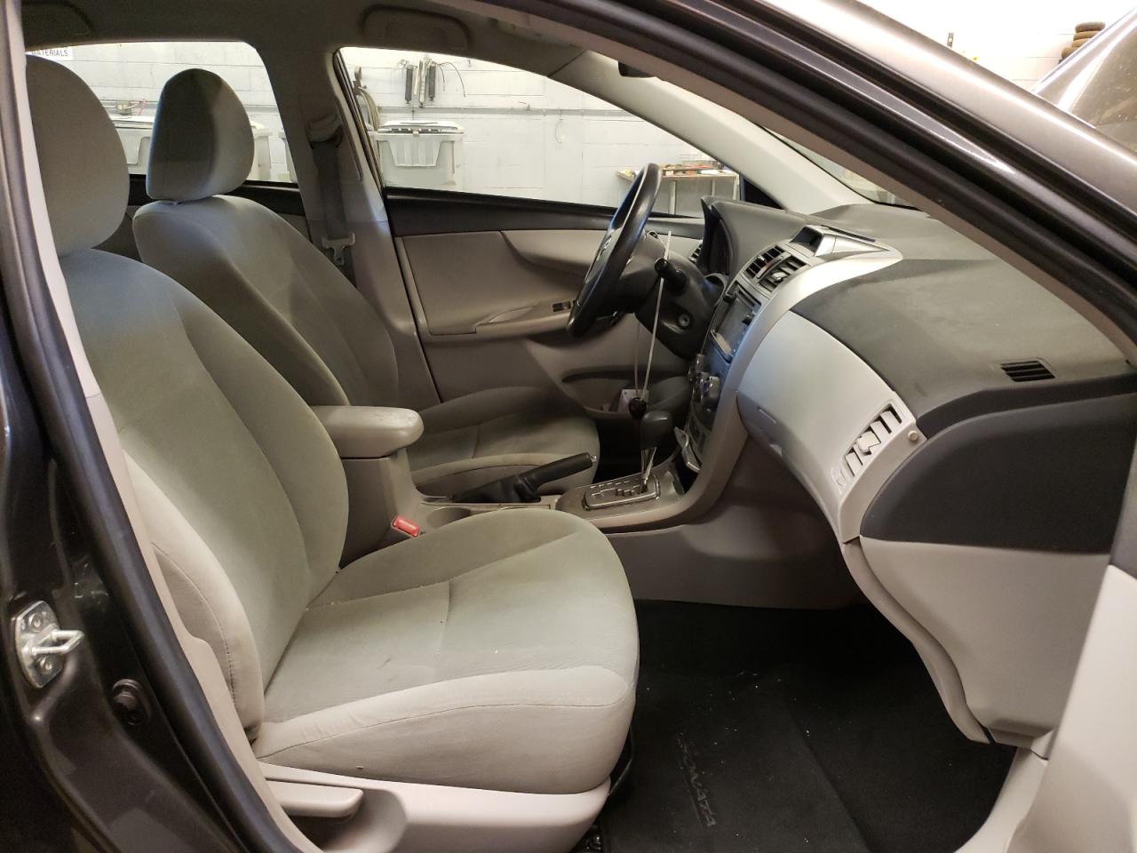 Photo 5 from auction – 2013 TOYOTA COROLLA BA with VIN 5YFBU4EE2DP157985