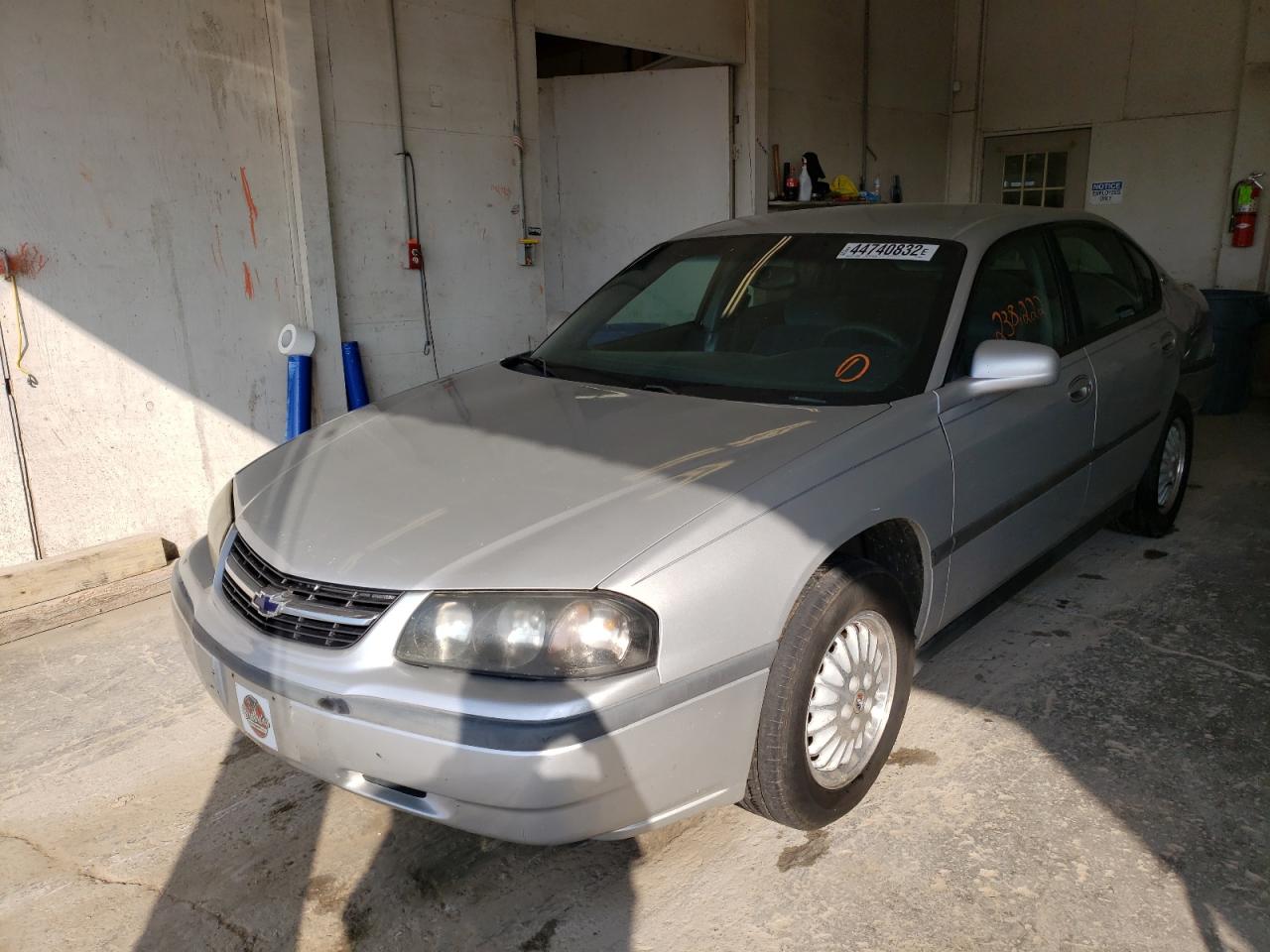 Photo 2 from auction – 2000 CHEVROLET IMPALA with VIN 2G1WF55E9Y9138060