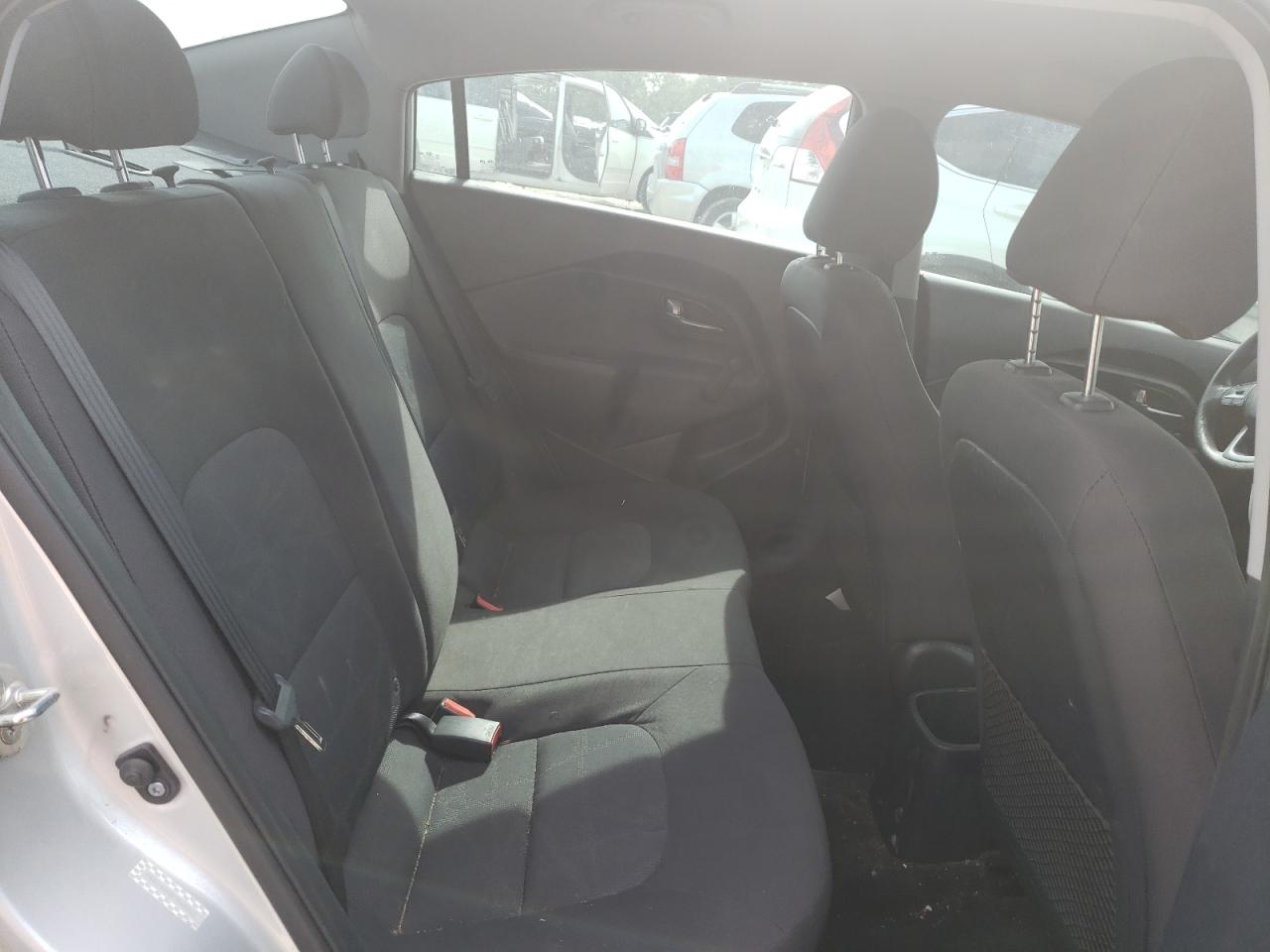 Photo 6 from auction – 2015 KIA RIO LX with VIN KNADM4A35F6440823