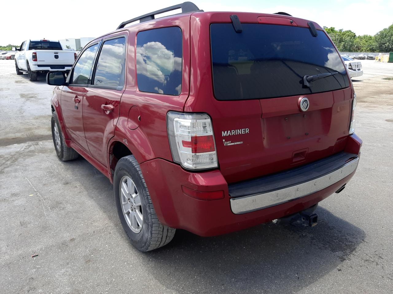 Photo 3 from auction – 2011 MERCURY MARINER with VIN 4M2CN8B78BKJ01781