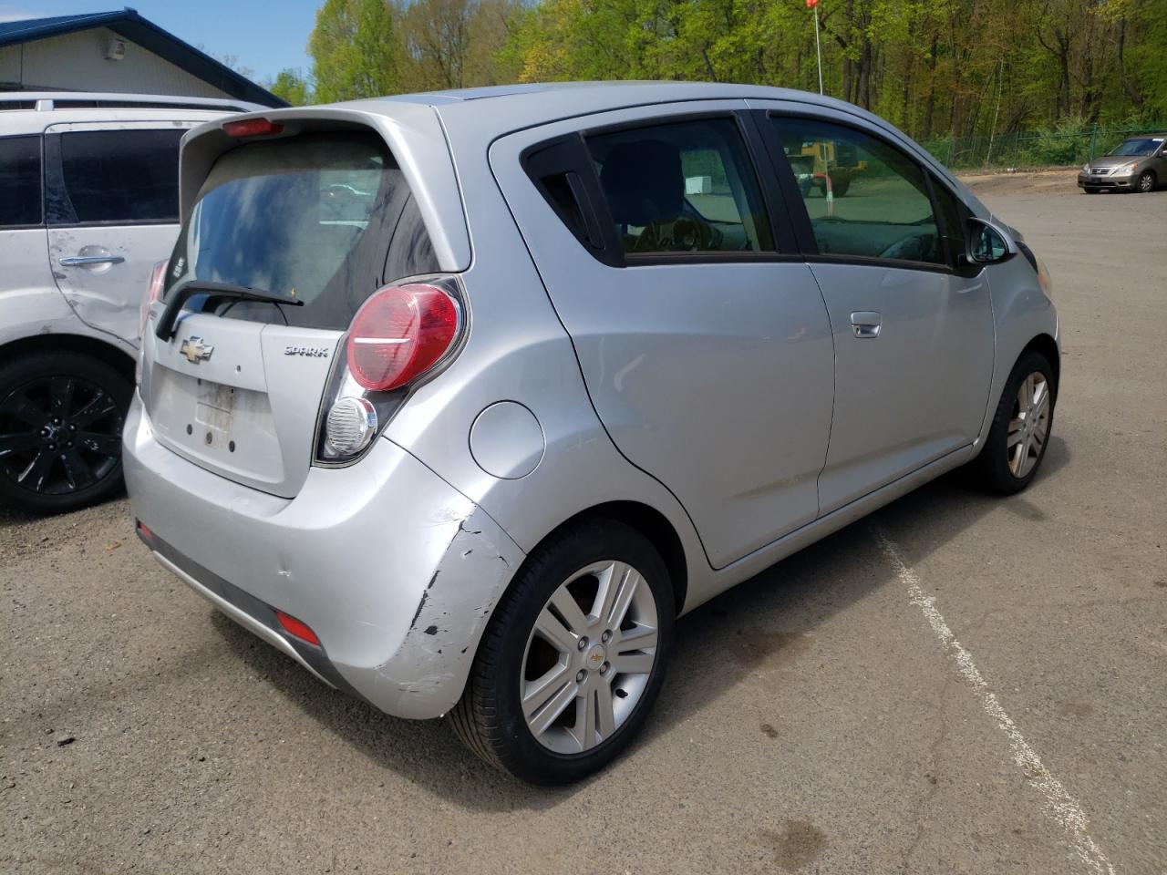 Photo 4 from auction – 2013 CHEVROLET SPARK LS with VIN KL8CB6S94DC511942