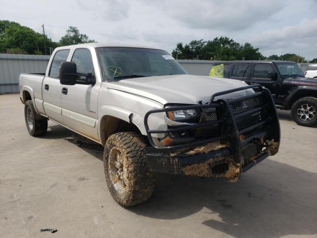 CHEVROLET SILVERADO 2004 with VIN 1GCHK232X4F243856 - Photo from auction