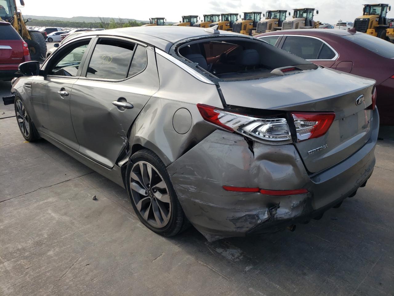 Photo 3 from auction – 2015 KIA OPTIMA SX with VIN 5XXGR4A74FG358250