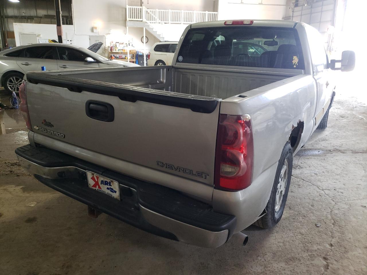Photo 4 from auction – 2003 CHEVROLET SILVERADO with VIN 2GCEC19V331290390