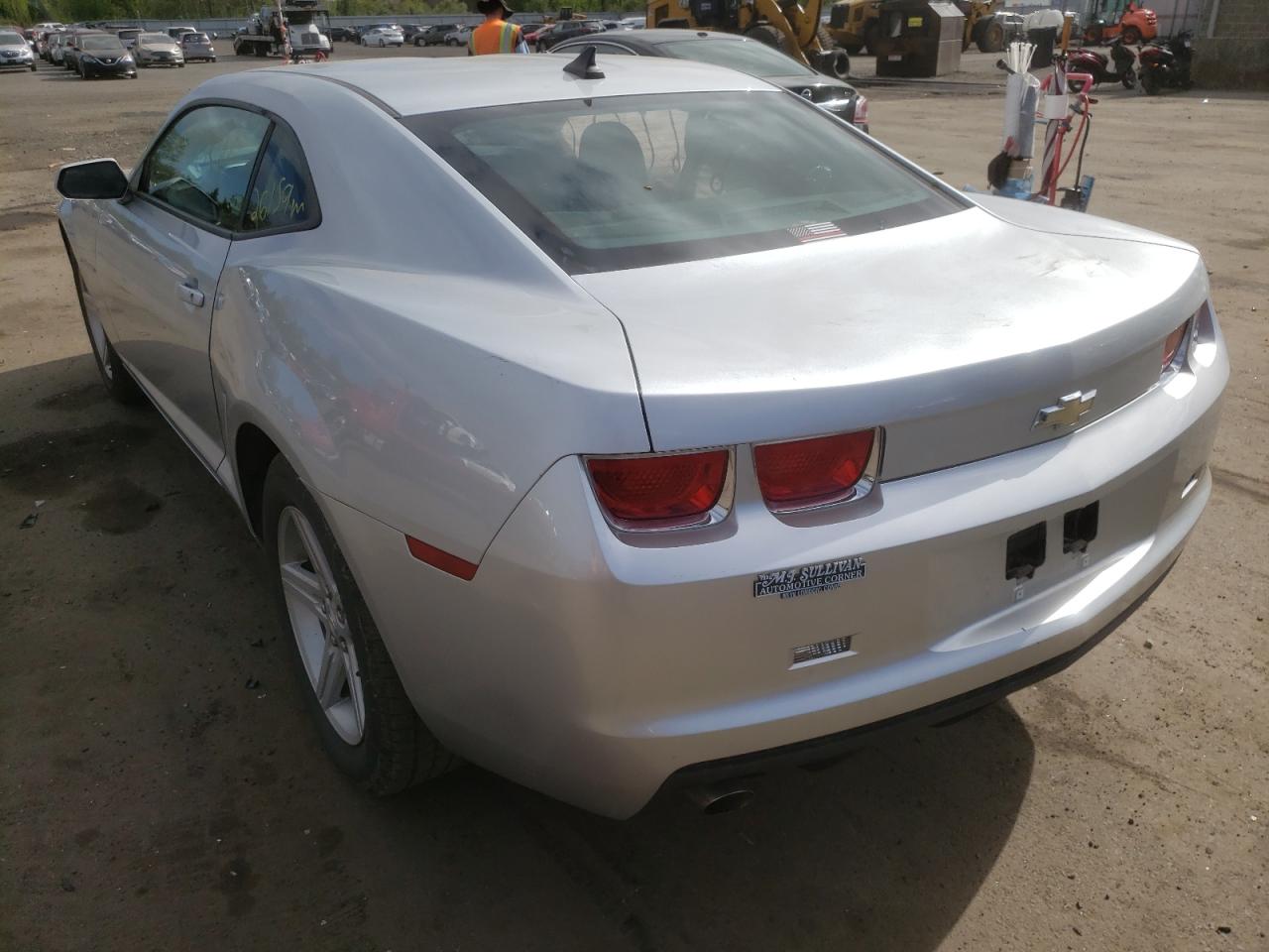 Photo 3 from auction – 2011 CHEVROLET CAMARO LT with VIN 2G1FB1ED0B9121750