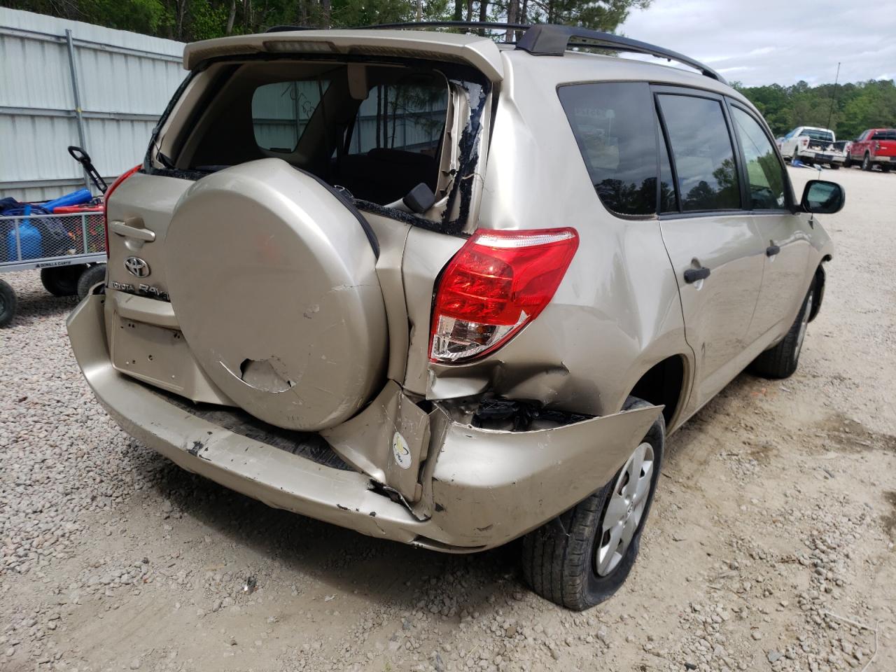 Photo 4 from auction – 2007 TOYOTA RAV4 with VIN JTMZD33V776032701