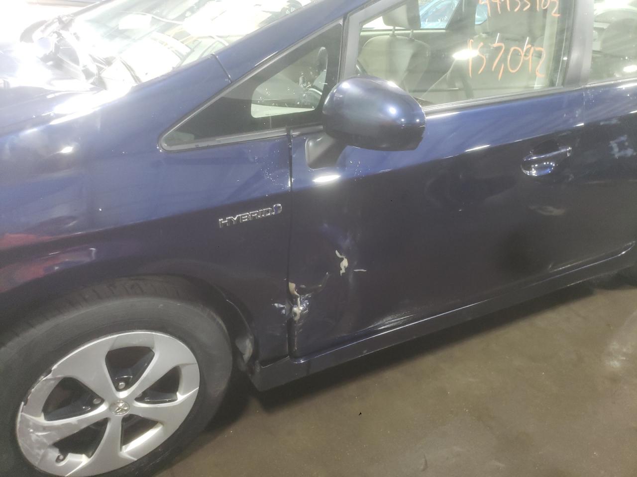 Photo 9 from auction – 2012 TOYOTA PRIUS with VIN JTDKN3DU5C1510240