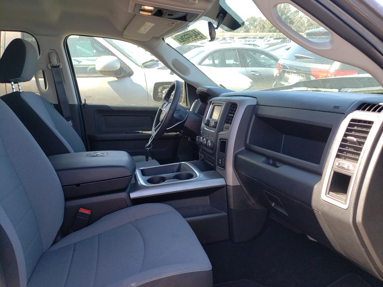 Photo 5 from auction – 2021 RAM 1500 CLASS with VIN 3C6RR7KG6MG551669