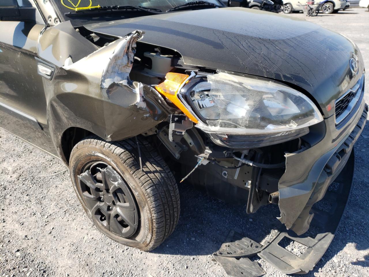 Photo 19 from auction – 2013 KIA SOUL with VIN KNDJT2A59D7561201