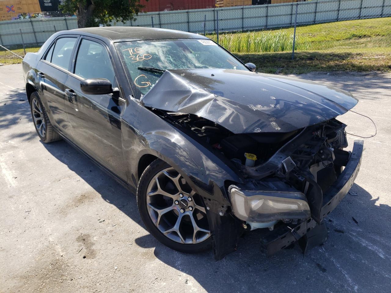 CHRYSLER 300 S 2015 with VIN 2C3CCABG7FH904280 - Photo from auction
