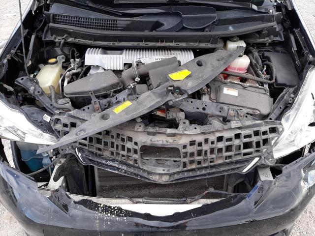 Photo 7 from auction – 2013 TOYOTA PRIUS V with VIN JTDZN3EU1D3193768