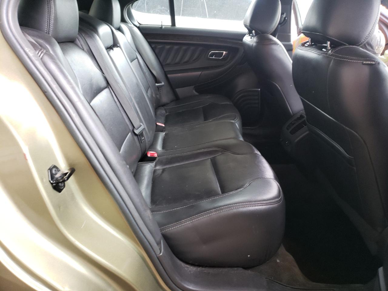 Photo 6 from auction – 2013 FORD TAURUS LIM with VIN 1FAHP2F84DG208621