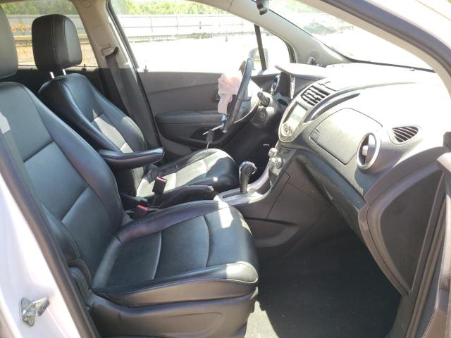 Photo 5 from auction – 2016 CHEVROLET TRAX LTZ with VIN 3GNCJMSB5GL204829