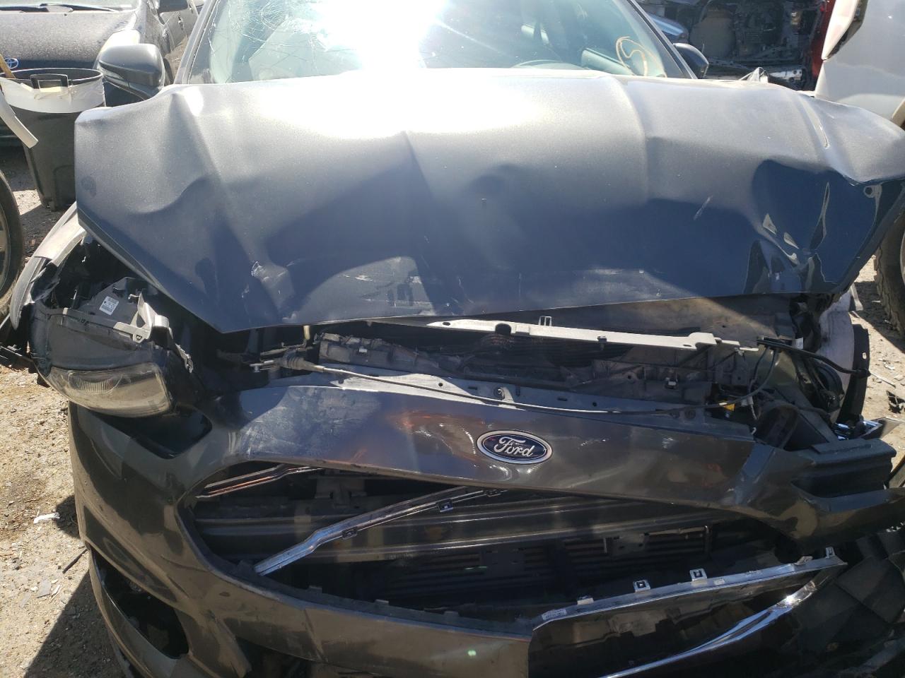 Photo 9 from auction – 2016 FORD FUSION SE with VIN 3FA6P0H91GR355588