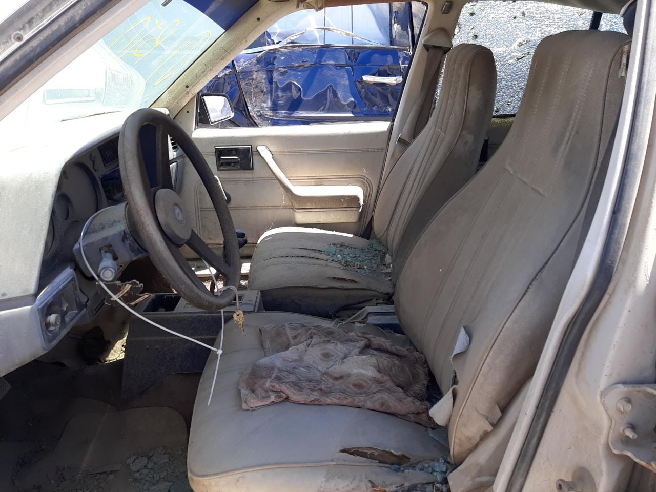 Photo 5 from auction – 1983 CHEVROLET CAVALIER with VIN 1G1AC35P3D7190627