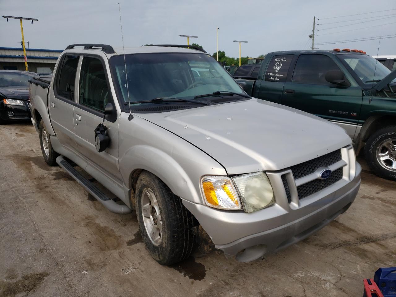 FORD EXPLORER S 2003 with VIN 1FMZU67E83UC49123 - Photo from auction