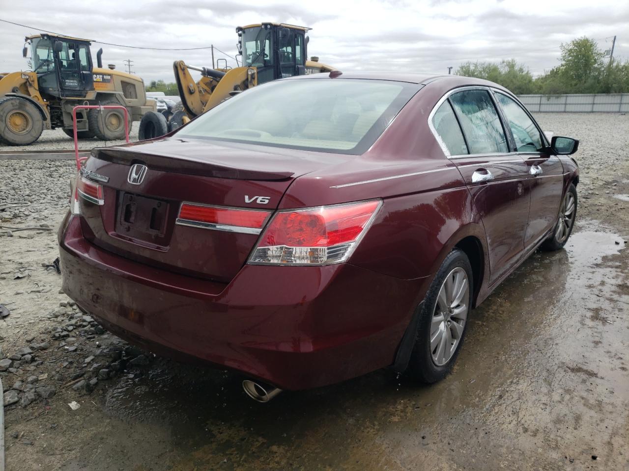 Photo 4 from auction – 2012 HONDA ACCORD EXL with VIN 1HGCP3F87CA011679