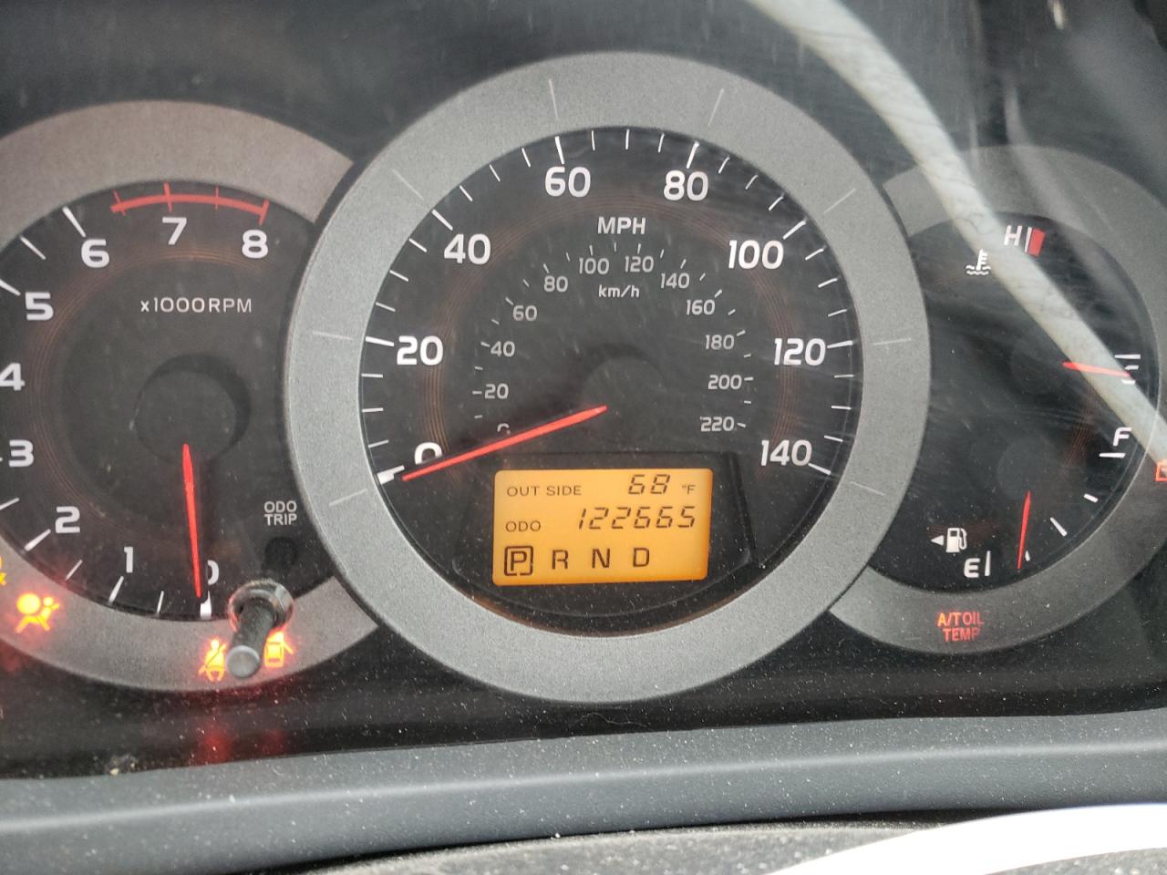 Photo 8 from auction – 2006 TOYOTA RAV4 LIMIT with VIN JTMBD31V966011741
