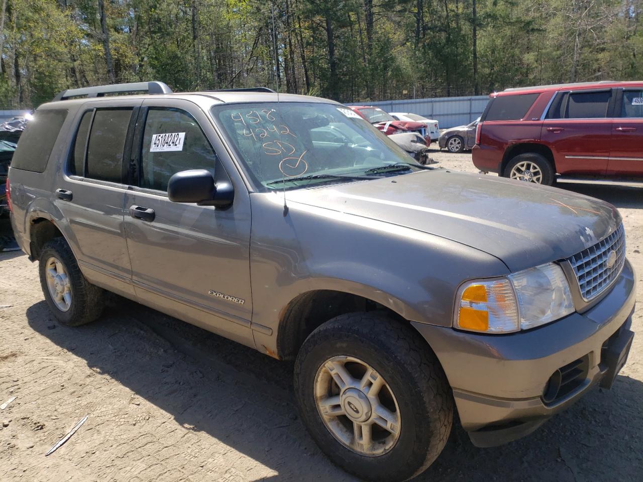 FORD EXPLORER X 2005 with VIN 1FMZU73E65UA84431 - Photo from auction