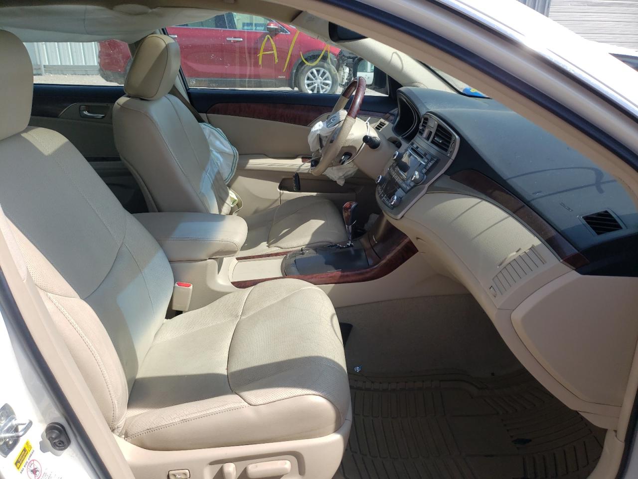 Photo 5 from auction – 2011 TOYOTA AVALON BAS with VIN 4T1BK3DB4BU411053