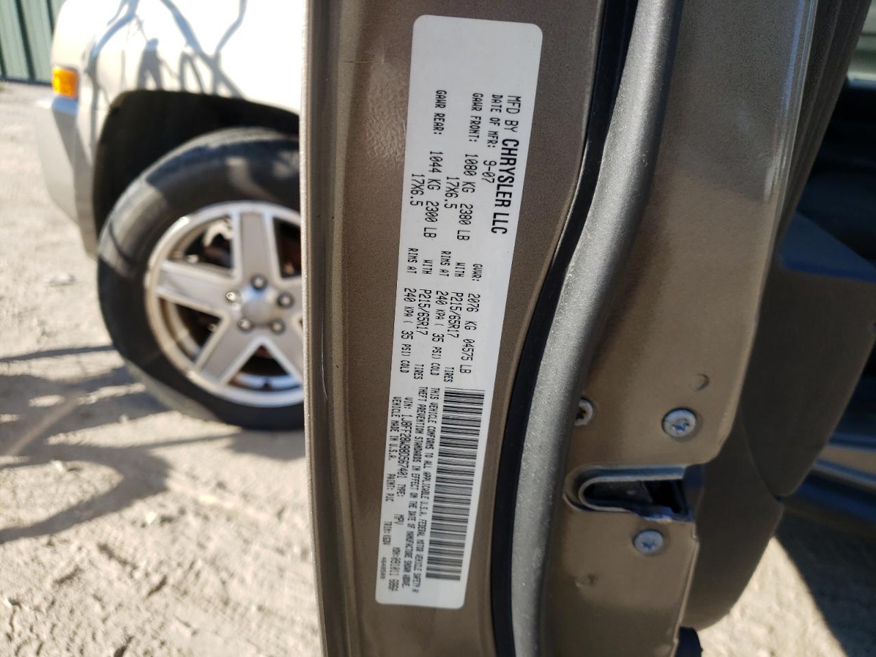 Photo 10 from auction – 2008 JEEP PATRIOT SP with VIN 1J8FF28W98D567401
