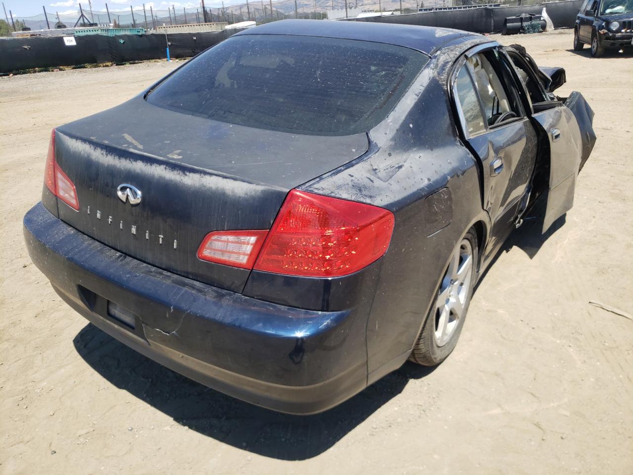 Photo 4 from auction – 2003 INFINITI G35 with VIN JNKCV51E23M336010