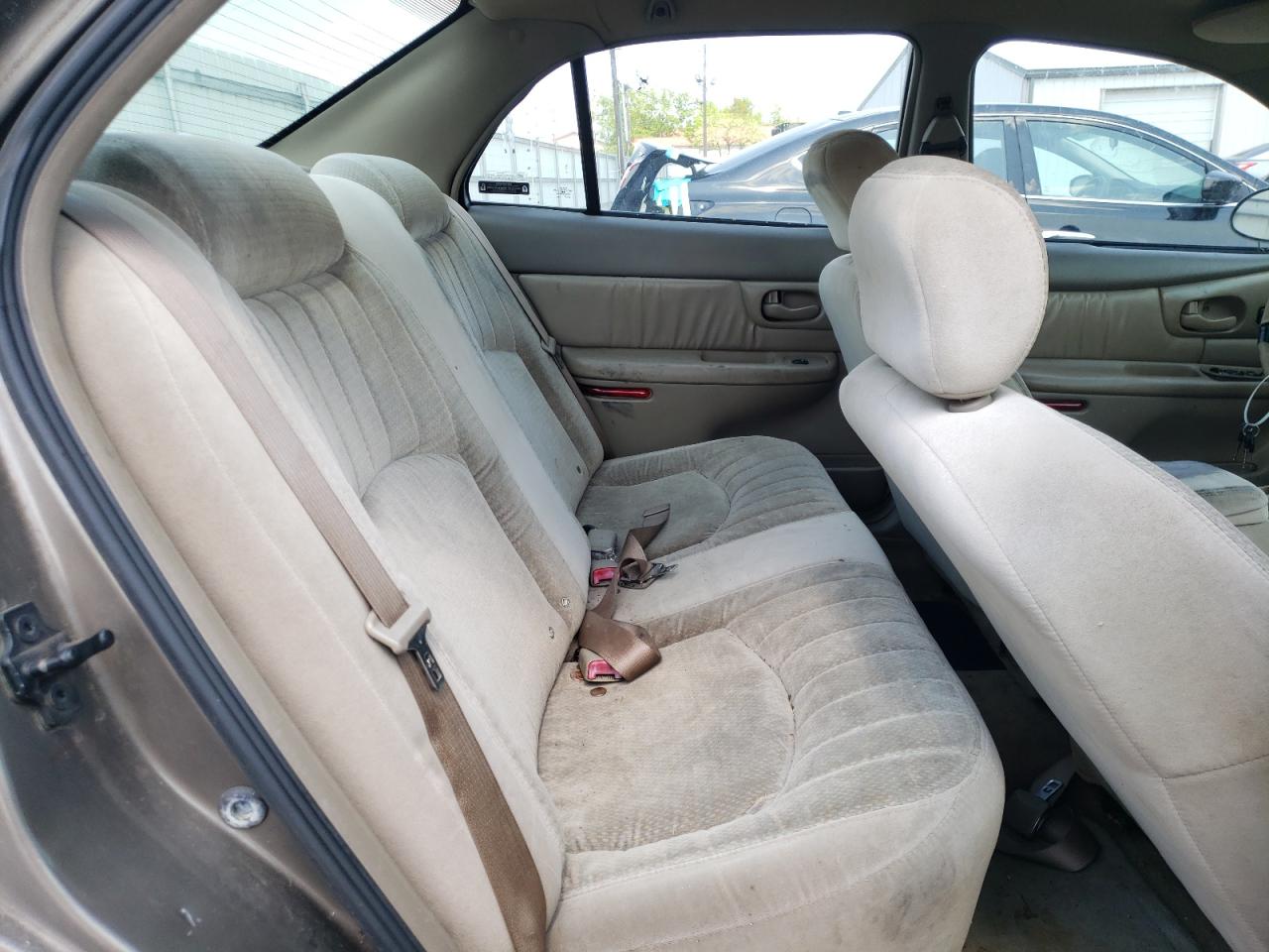 Photo 6 from auction – 2002 BUICK CENTURY CU with VIN 2G4WS52J021126756