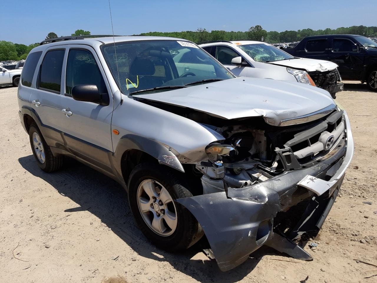 MAZDA TRIBUTE LX 2004 with VIN 4F2YZ04194KM22886 - Photo from auction