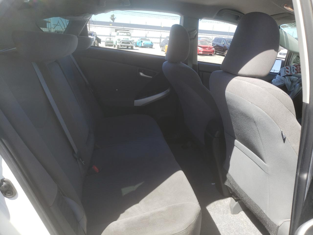 Photo 6 from auction – 2014 TOYOTA PRIUS PLUG with VIN JTDKN3DP0E3062183