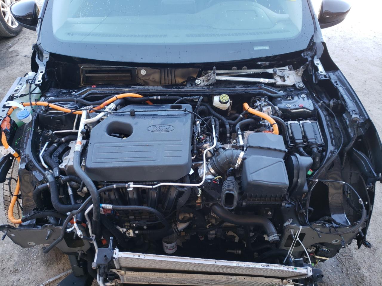 Photo 7 from auction – 2020 FORD ESCAPE TIT with VIN 1FMCU0DZ3LUA47400