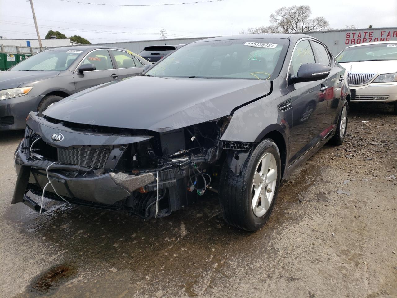 Photo 2 from auction – 2015 KIA OPTIMA LX with VIN KNAGM4A77F5645792
