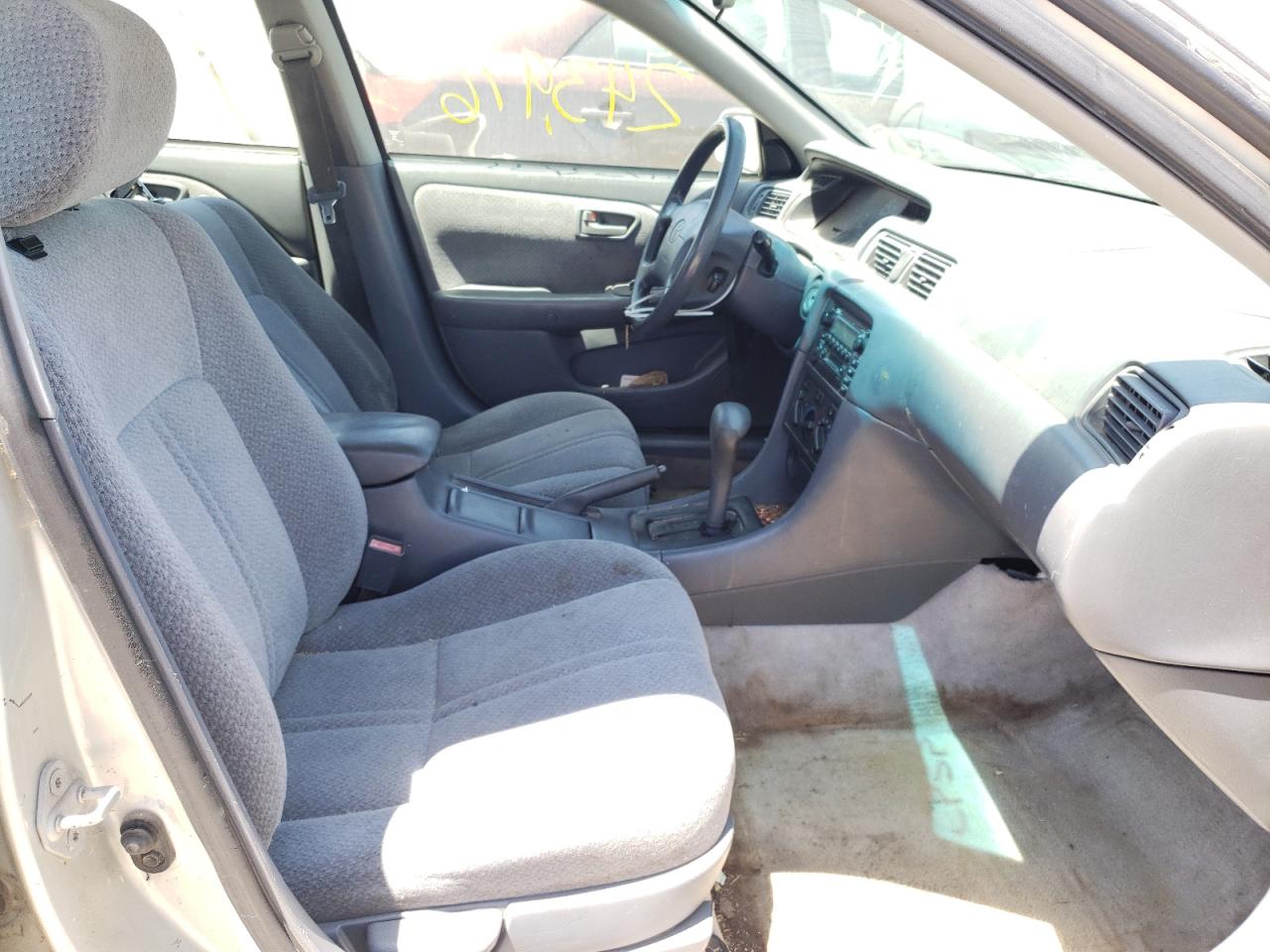 Photo 5 from auction – 2000 TOYOTA CAMRY CE with VIN 4T1BG22K8YU649964