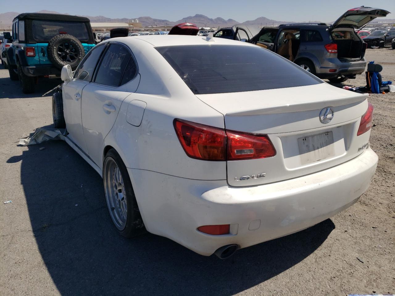 Photo 13 from auction – 2006 LEXUS IS 250 with VIN JTHBK262262011228