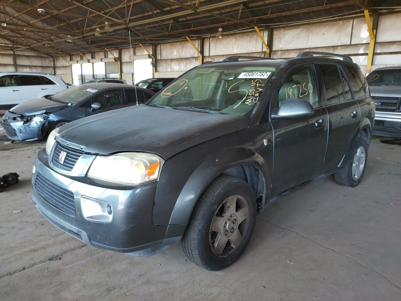 Photo 2 from auction – 2007 SATURN VUE with VIN 5GZCZ53457S854297
