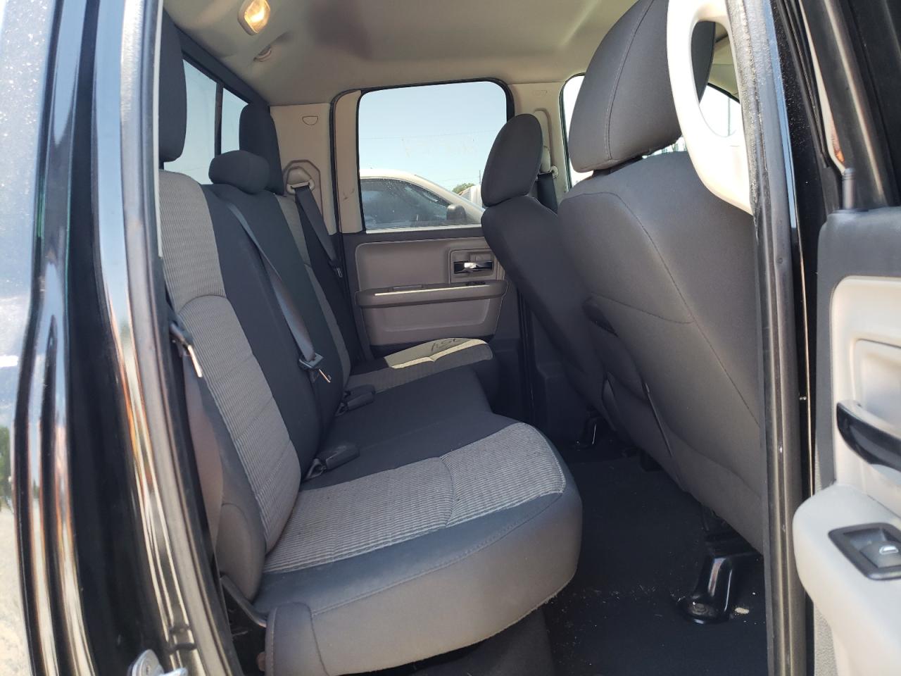 Photo 6 from auction – 2011 DODGE RAM 1500 with VIN 1D7RB1GTXBS635442