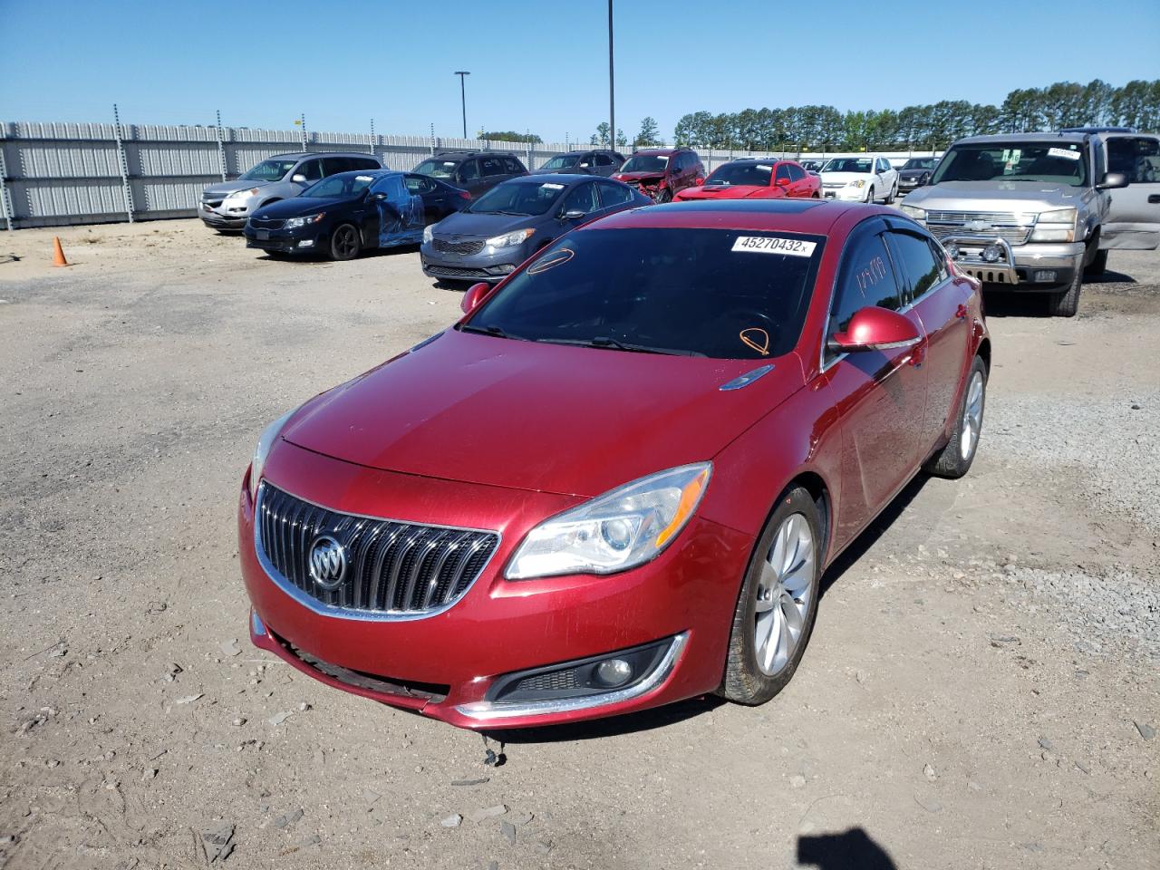Photo 2 from auction – 2015 BUICK REGAL with VIN 2G4GK5EX1F9284471