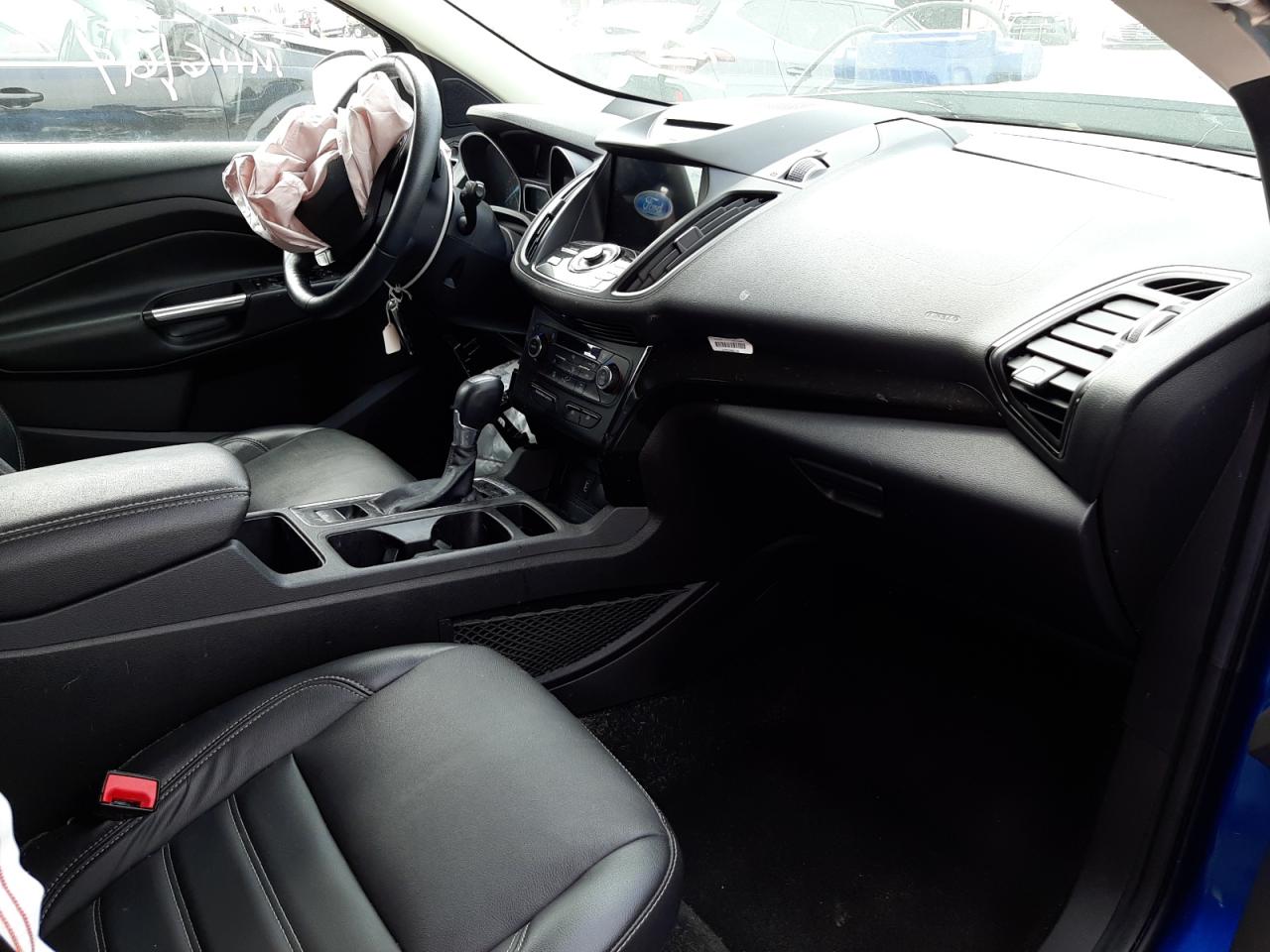 Photo 5 from auction – 2019 FORD ESCAPE SE with VIN 1FMCU0GD5KUA04093
