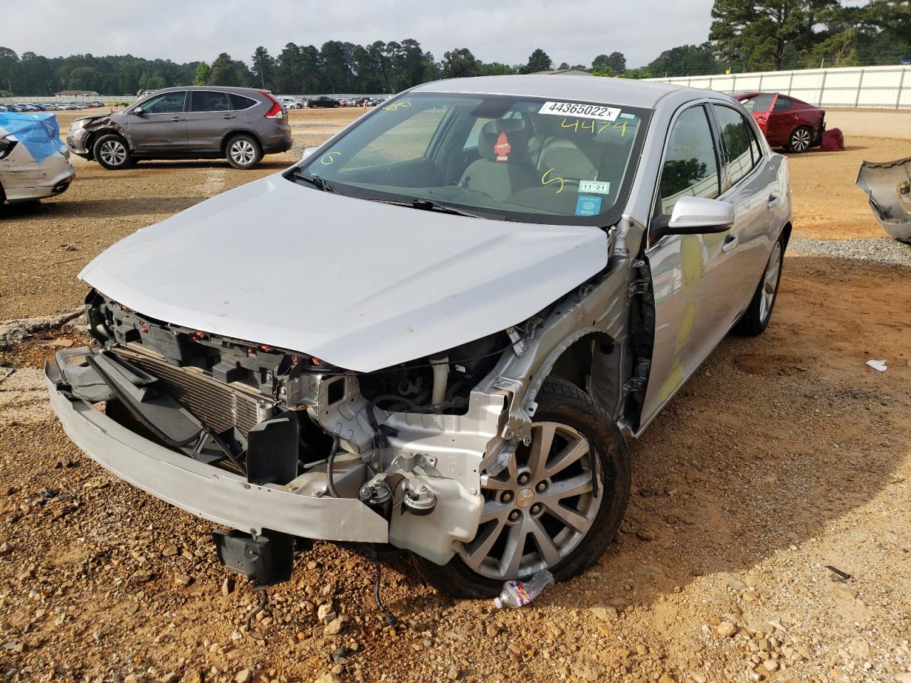 Photo 2 from auction – 2014 CHEVROLET MALIBU 2LT with VIN 1G11E5SL5EF124479