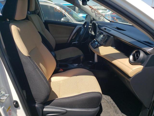Photo 5 from auction – 2017 TOYOTA RAV4 XLE with VIN JTMWFREV5HJ704833