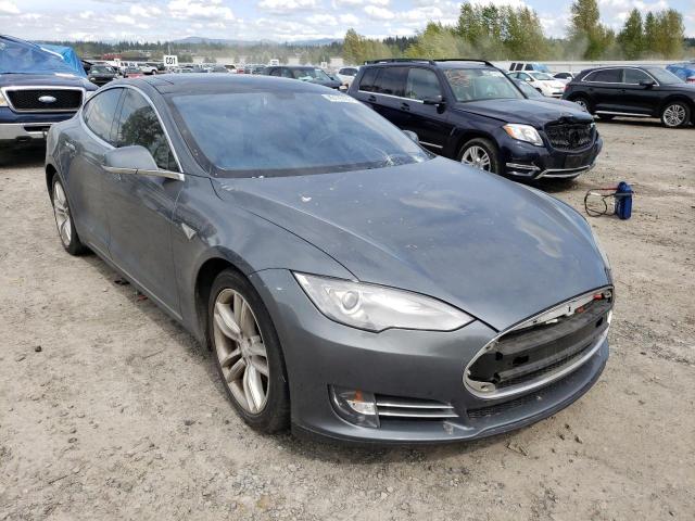 TESLA MODEL S 2013 with VIN 5YJSA1AC8DFP10646 - Photo from auction