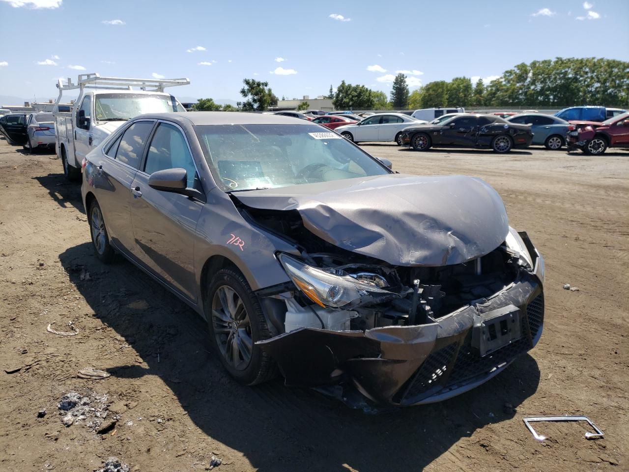 TOYOTA CAMRY LE 2017 with VIN 4T1BF1FKXHU323607 - Photo from auction