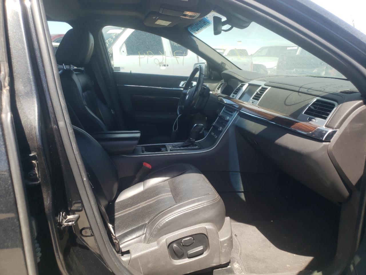 Photo 5 from auction – 2011 LINCOLN MKS with VIN 1LNHL9FT5BG601961