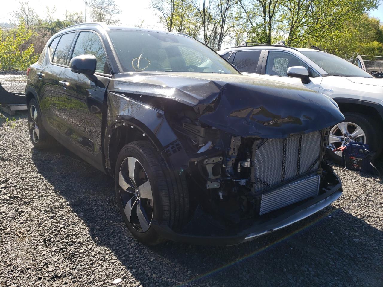 VOLVO XC40 T5 MO 2021 with VIN YV4162UK5M2562932 - Photo from auction