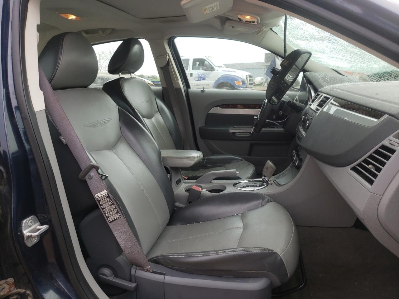 Photo 5 from auction – 2007 CHRYSLER SEBRING LI with VIN 1C3LC66K17N526610