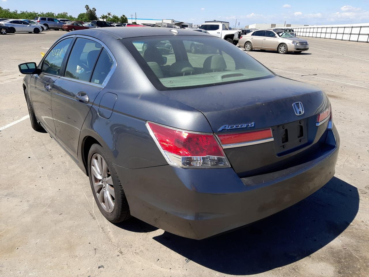 Photo 3 from auction – 2012 HONDA ACCORD EXL with VIN 1HGCP2F8XCA168861