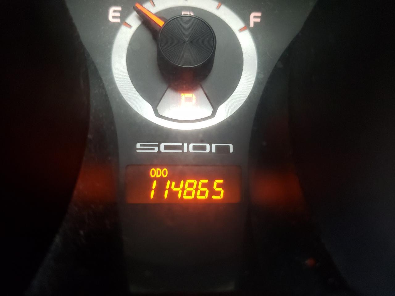 Photo 8 from auction – 2011 TOYOTA SCION TC with VIN JTKJF5C77B3003125