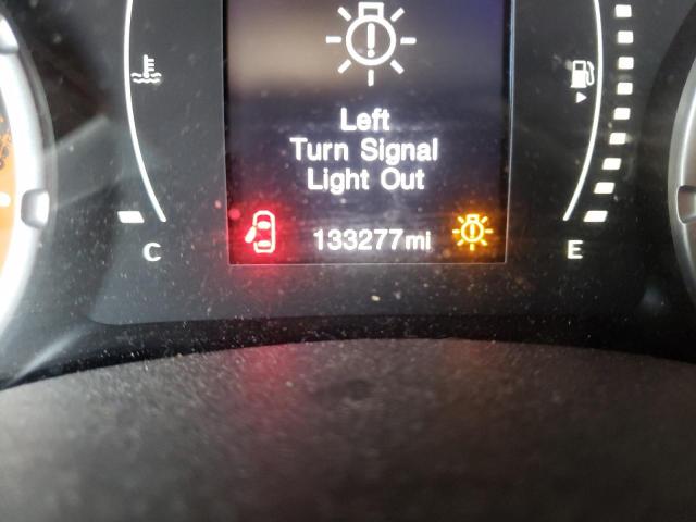 Photo 8 from auction – 2015 JEEP RENEGADE L with VIN ZACCJBBT2FPC09207