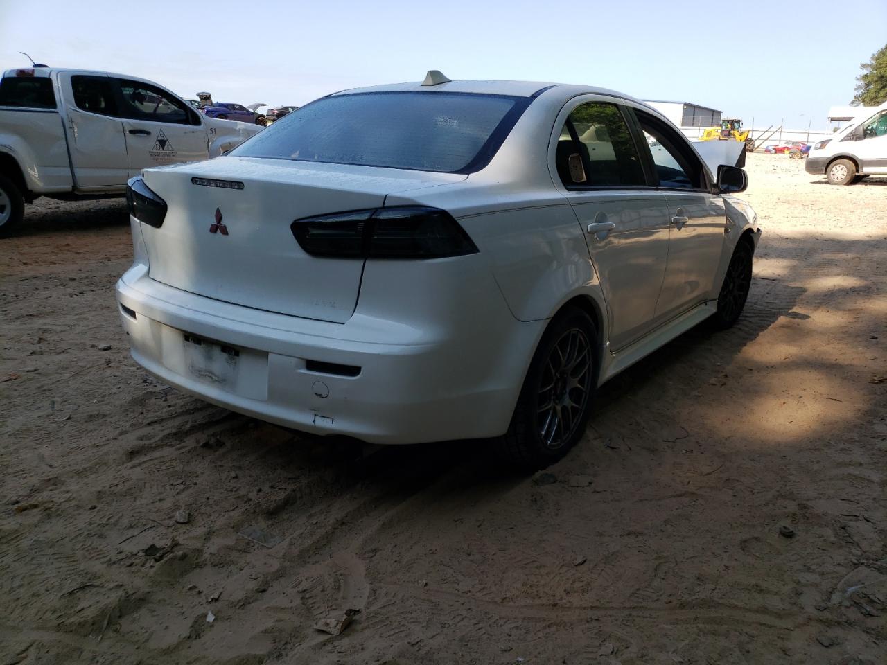 Photo 4 from auction – 2010 MITSUBISHI LANCER ES/ with VIN JA32U2FU6AU016537